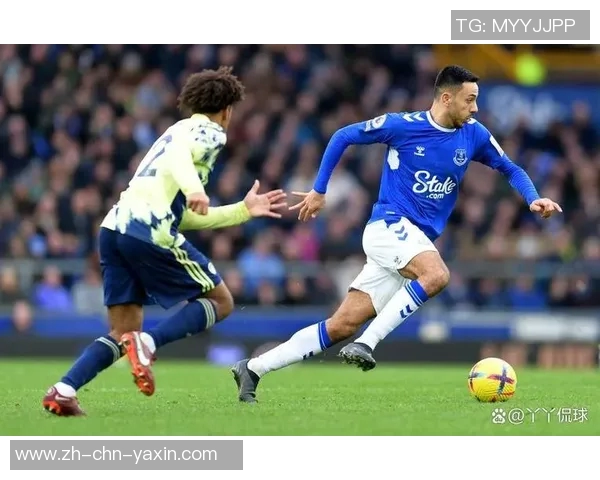 利兹联主场迎战埃弗顿双方争夺英超宝贵积分的激烈对决